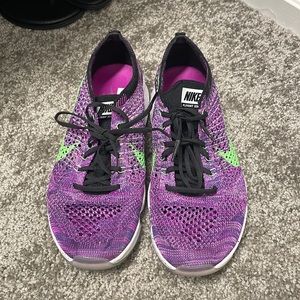 Women’s Nike Flyknit Zoom (7)